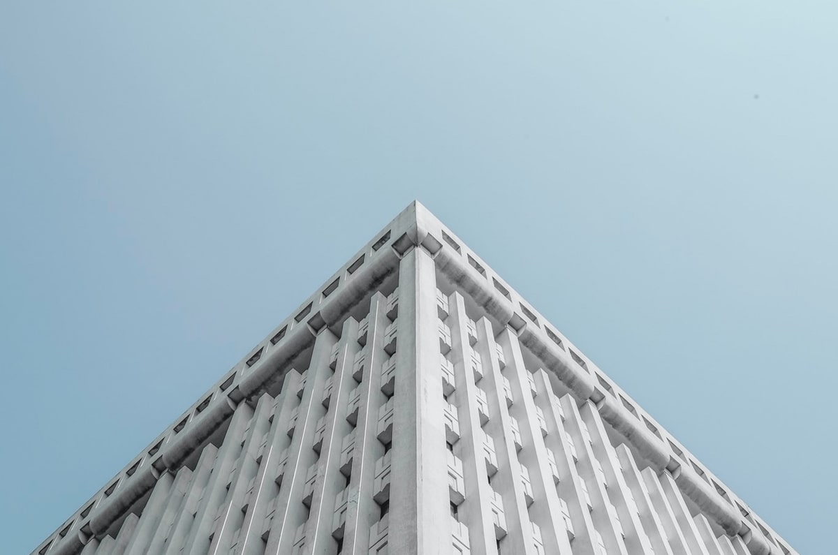 星空体育app：点亮每一次跑道与球场的星光