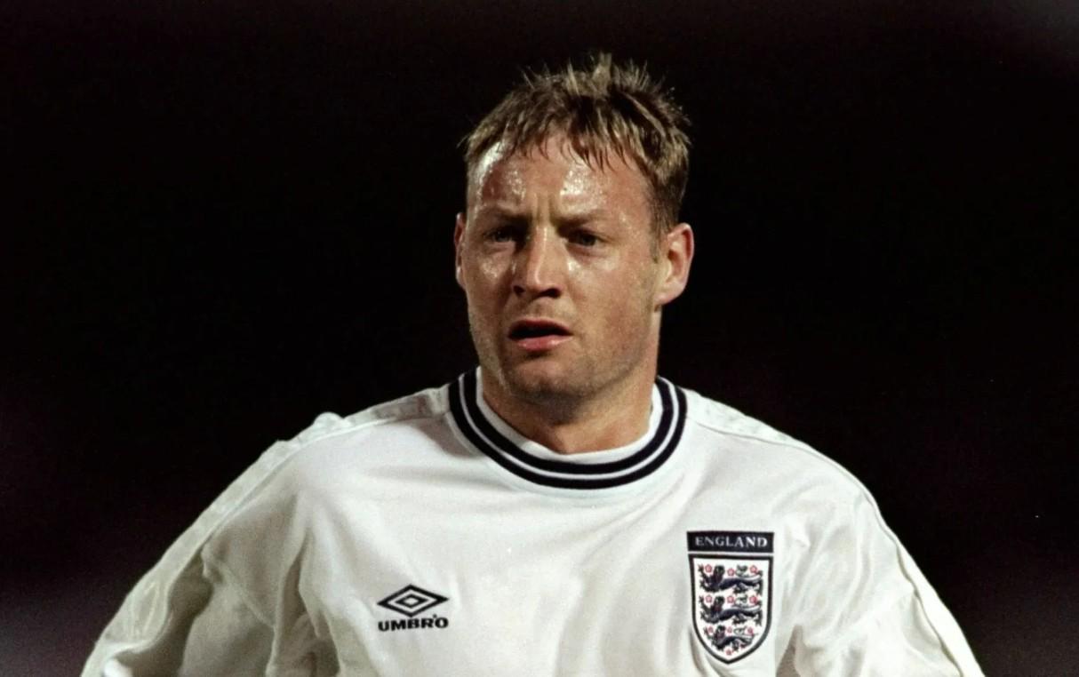 九游会-英格兰前国脚戴维-巴蒂每年都给老队友打电话,看他是否还活着